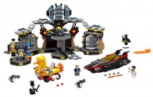 Nouveau LEGO 70909 Batcave Break-In