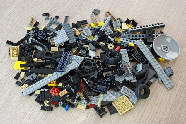 366 pièces pour la Mini Batmobile LEGO 40433