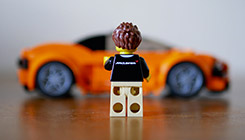 LEGO Speed Champions 75880 McLaren 720s LEGO Speed Champions 75880 McLaren 720s