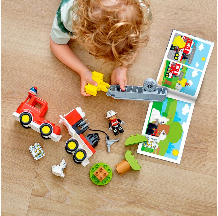 LEGO DUPLO Town 10969 - Le Camion de Pompiers, Jouet Enfants 2 Ans, avec  Lumières et Sirène pas cher 