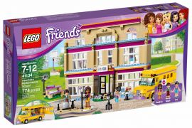 Lego Friends 41349 Pas Cher Le Snack Du Karting