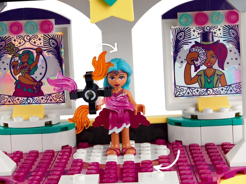 Soldes LEGO Friends - Les montagnes russes de la fête foraine magique  (41685) 2024 au meilleur prix sur