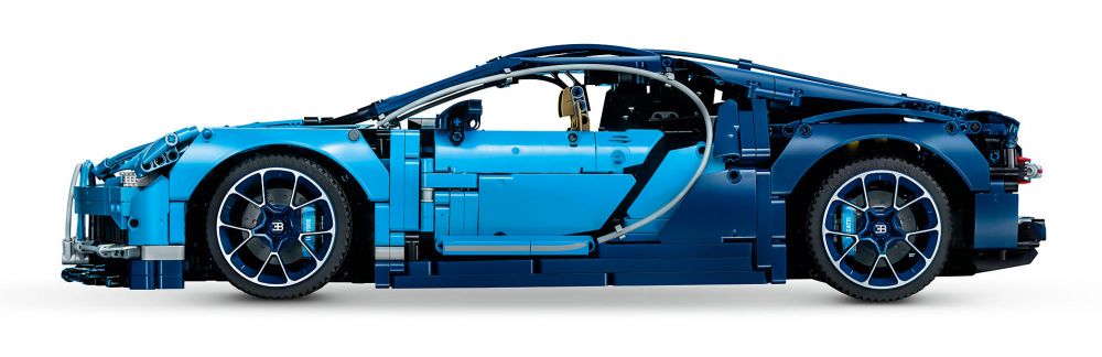 LEGO® Technic 42083 Bugatti Chiron, Modèle à collectionner exclusif de  super voiture de sport, Maquette à Construire pour Adultes - Cdiscount Jeux  - Jouets