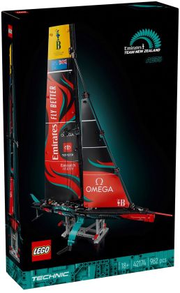 LEGO Technic 42174 Yacht Emirates Team New Zealand AC75