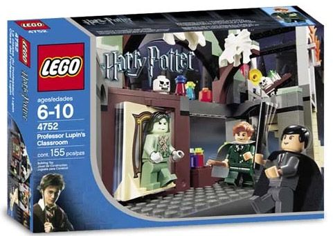 LEGO Harry Potter 4752 Professor Lupin's Classroom