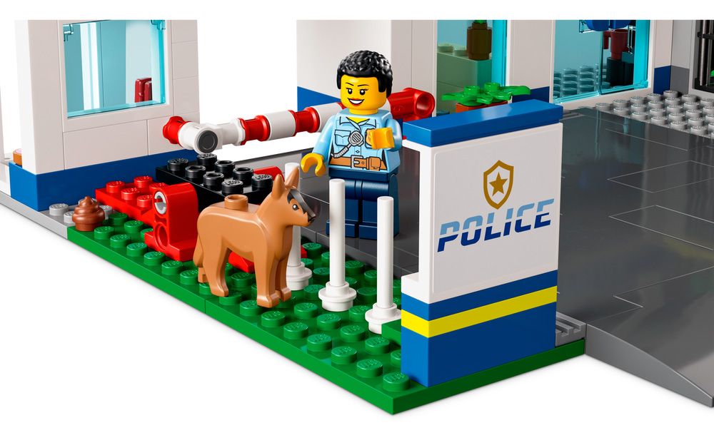 LEGO® City Le commissariat de police 60316