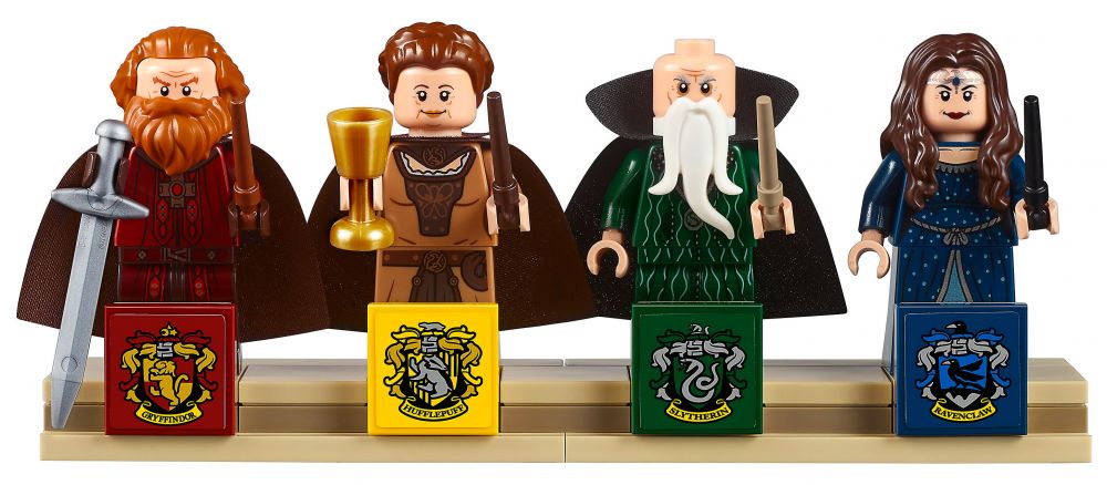 LEGO 71043 Harry Potter Le château de Poudlard, Jouet, avec Saule Cogneur,  la Chambre des Secrets, et Cabane de Hagrid, Inclut 27 Figurines, Dès 16