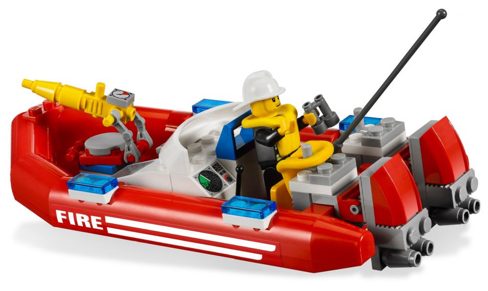 Ref.7213 LE CAMION TRANSPORT DE BATEAU POMPIERS - Lego City