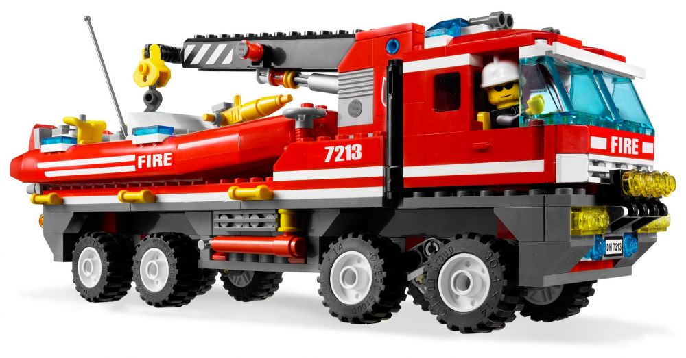 Ref.7213 LE CAMION TRANSPORT DE BATEAU POMPIERS - Lego City