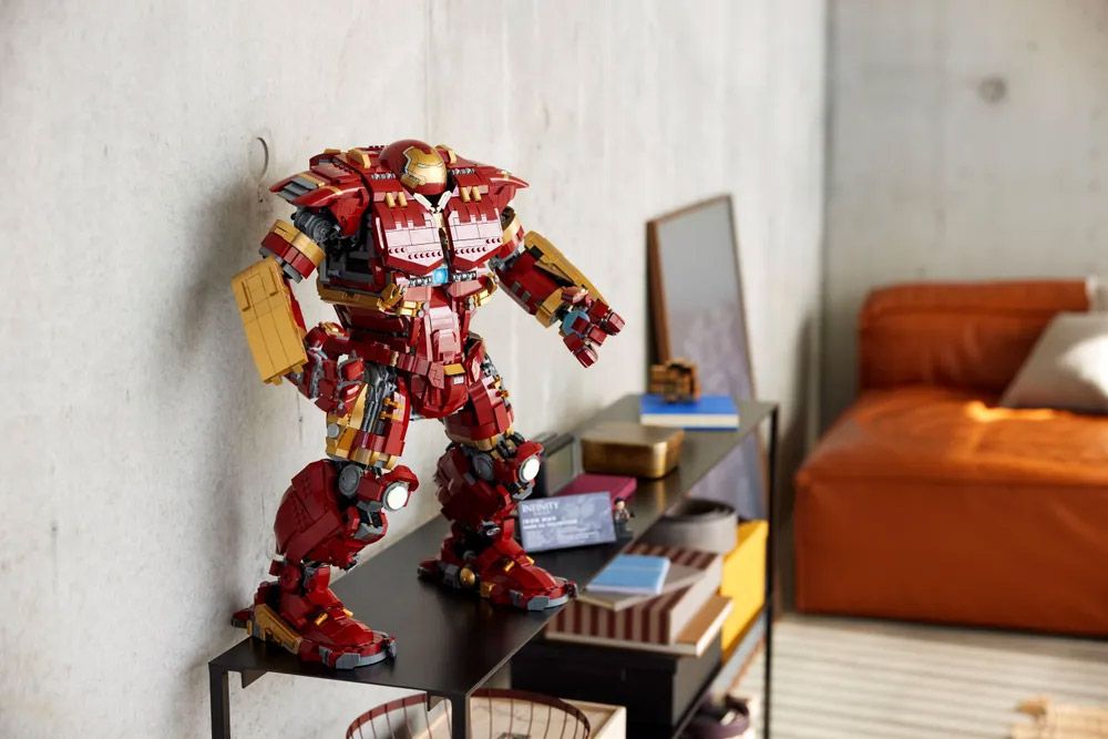 Giant hulkbuster lego top