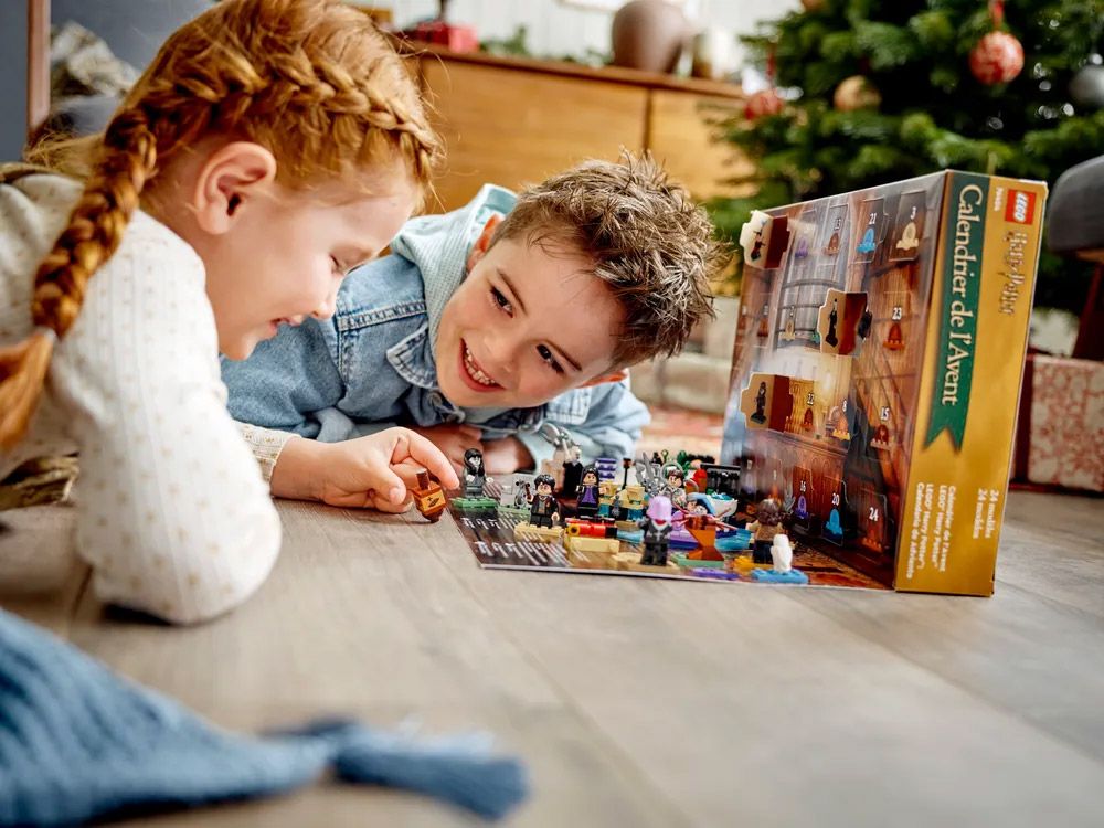 Lego 76404 - Calendrier de l'Avent Harry Potter : : Jeux et Jouets