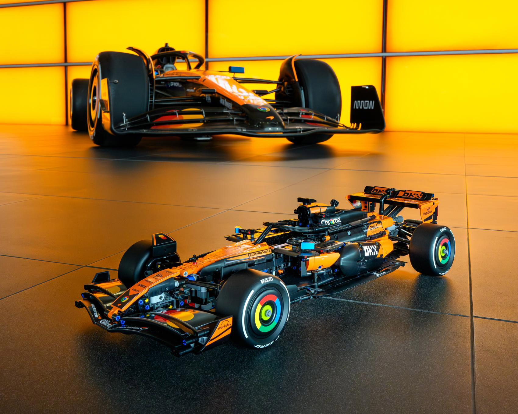 Nouveau LEGO Technic 42228 : Voiture McLaren MCL39 F1 // Mars 2026