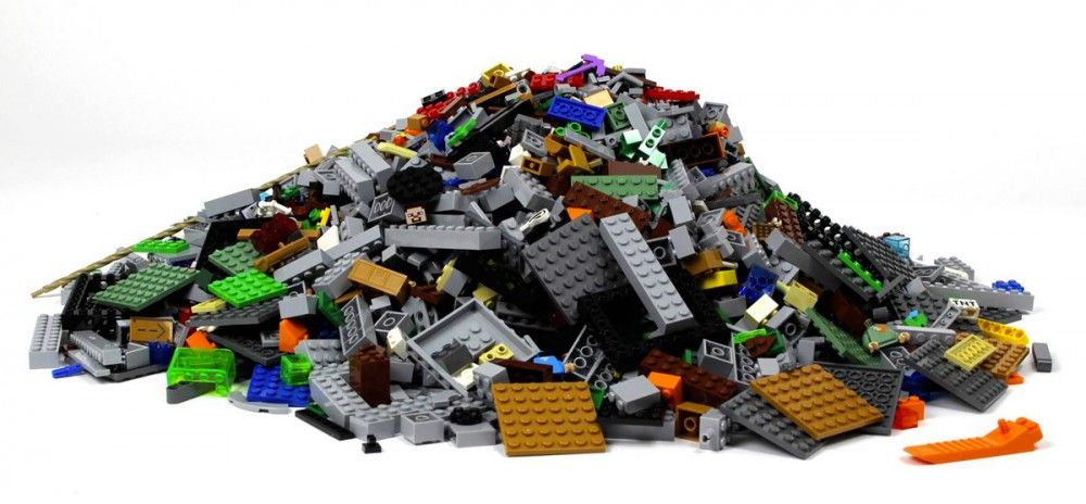 3.36 kg de pièces pour le LEGO Minecraft 21137 The Mountain Cave
